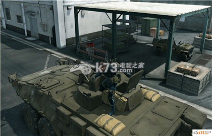合金装备5原爆点PC版翻滚方法